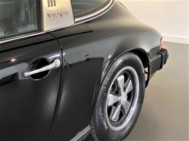 Porsche 911 2.7 S