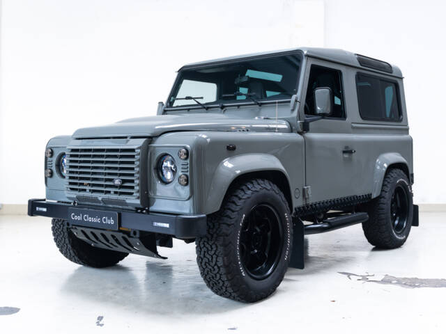 Bild 1/31 von Land Rover Defender 90 TD4 (2008)