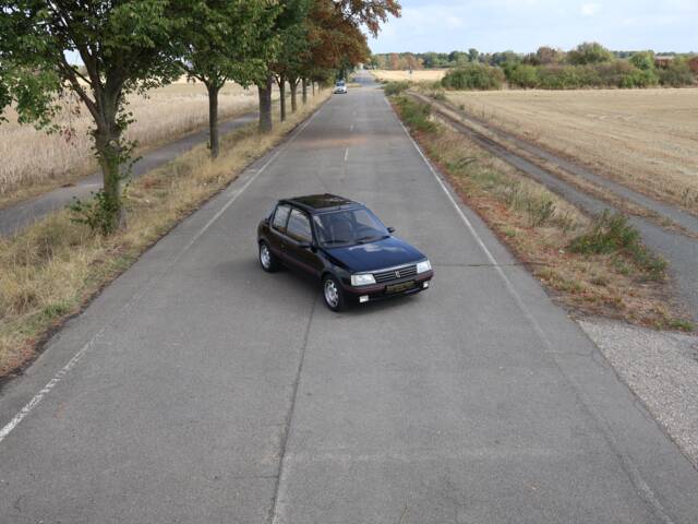 Peugeot 205 GTi 1.9
