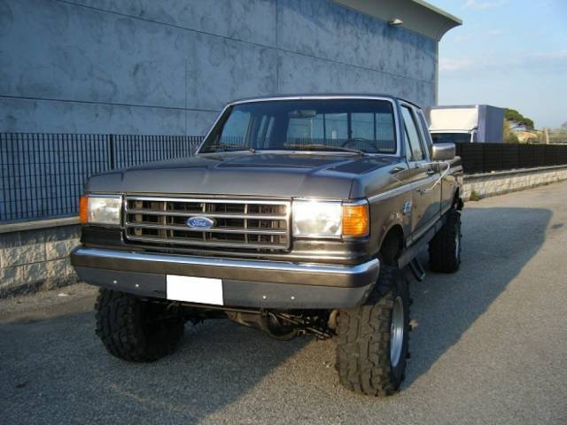 Ford F-250
