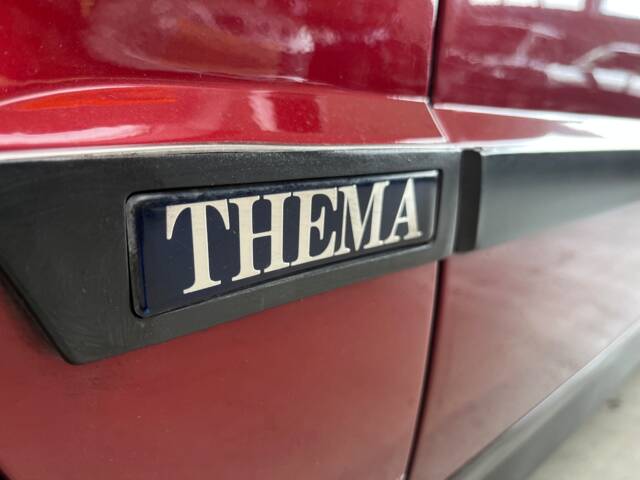 Lancia Thema 8.32