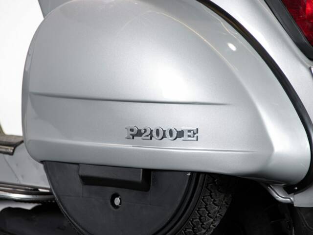 Piaggio Vespa P 200 E