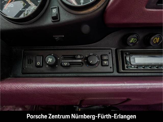 Porsche 911 Carrera 4