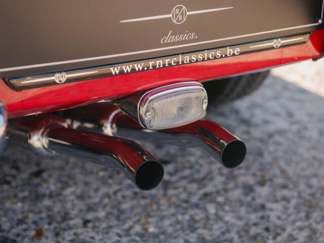 Jaguar E-Type 3.8