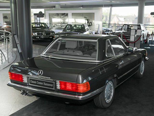 Mercedes-Benz 300 SL