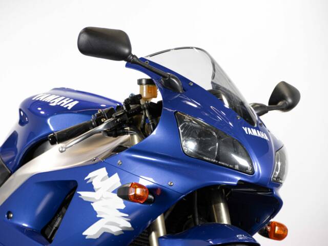 Yamaha YZF 1000 R1