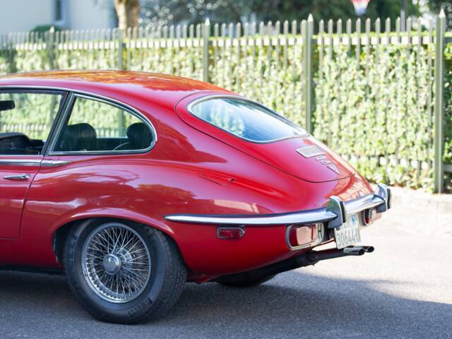 Jaguar E-Type V12 (2+2)