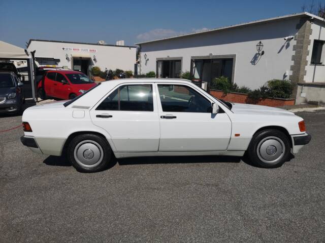Mercedes-Benz 190 E 1.8