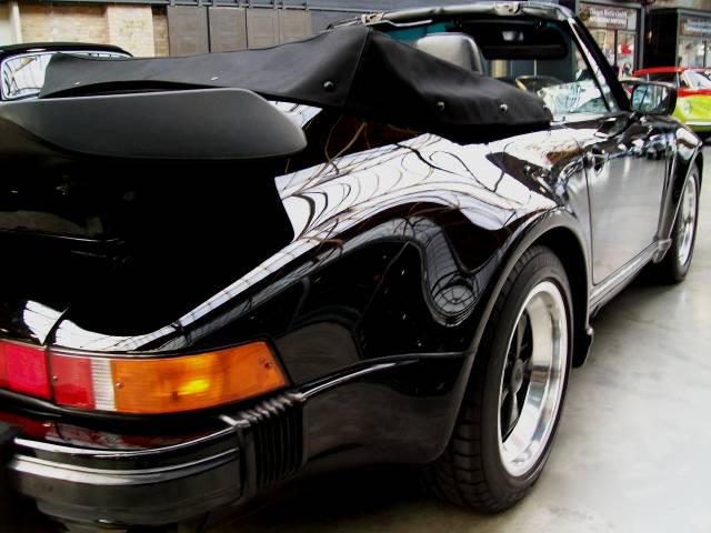 Porsche 911 Carrera 3.2 (WTL)