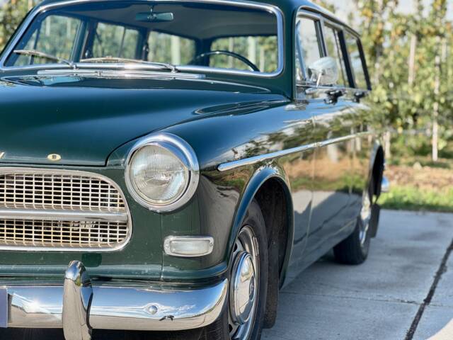 Volvo Amazon P220