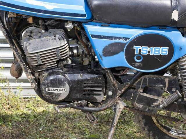 Suzuki TS 185