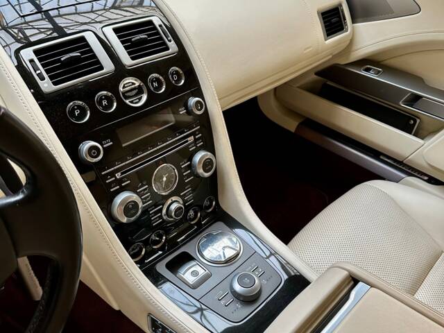 Aston Martin Rapide S