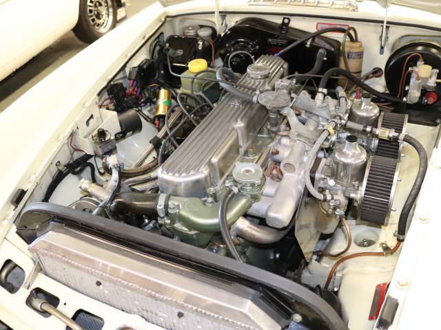 MG MGC GT