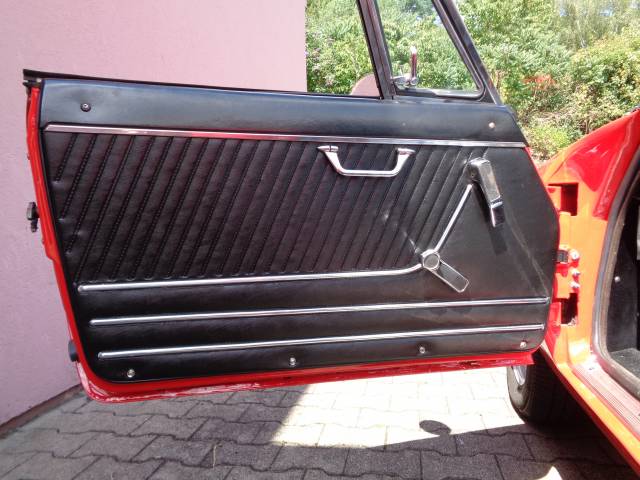 Alfa Romeo 2000 Spider Veloce