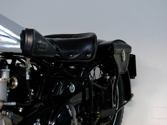 Brough-Superior SS 80
