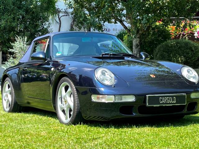 Imagen 1/24 de Porsche 911 Carrera 4 (1996)