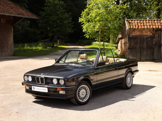 Imagen 1/66 de BMW 325i (1989)