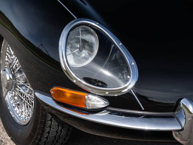 Jaguar E-Type 3.8 Flat Floor