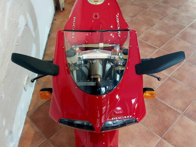 Ducati 916