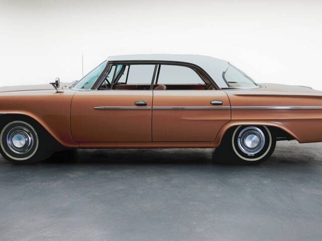 Image 1/10 of Chrysler 300 H (1962)