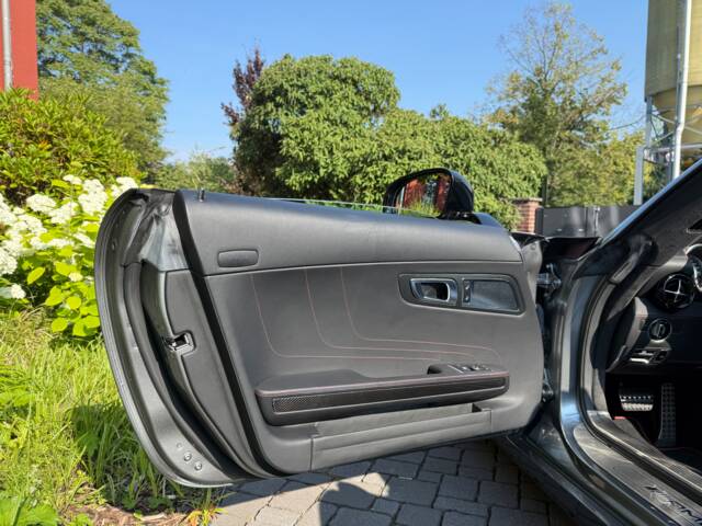 Mercedes-Benz SLS AMG GT Roadster