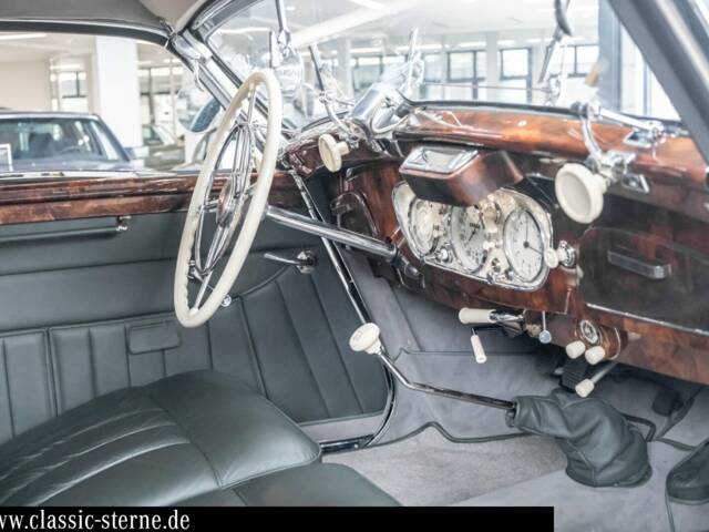 Mercedes-Benz 320n Cabriolet A