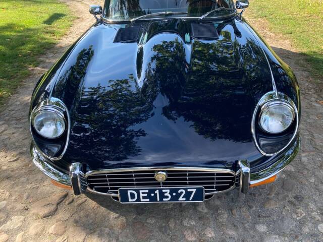 Jaguar E-Type V12
