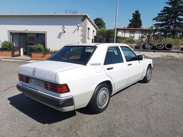 Mercedes-Benz 190 E 1.8
