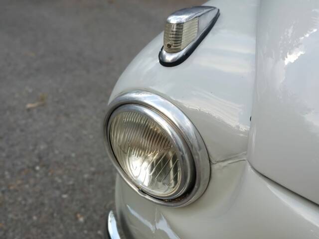 FIAT 600