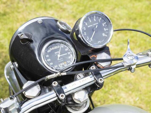 Norton 650 SS