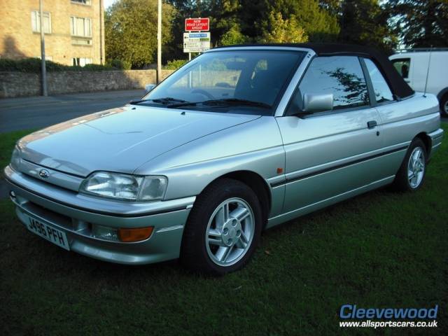Image 1/8 of Ford Escort 1.6 (1992)