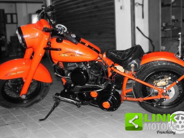 Immagine 1/11 di Harley-Davidson DUMMY (1942)