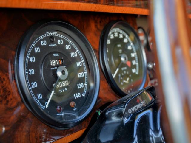 Jaguar Mk II 3.8