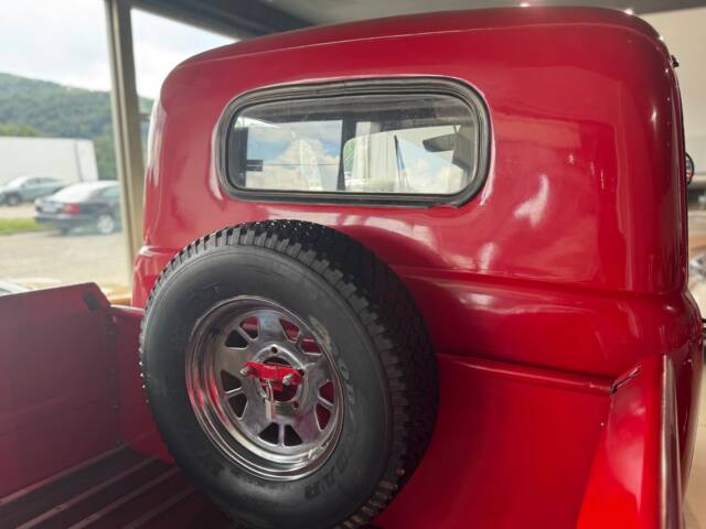 Ford F-1