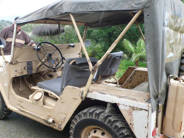 Bild 1/7 von Ford M 151 A1 (Mutt) (1969)