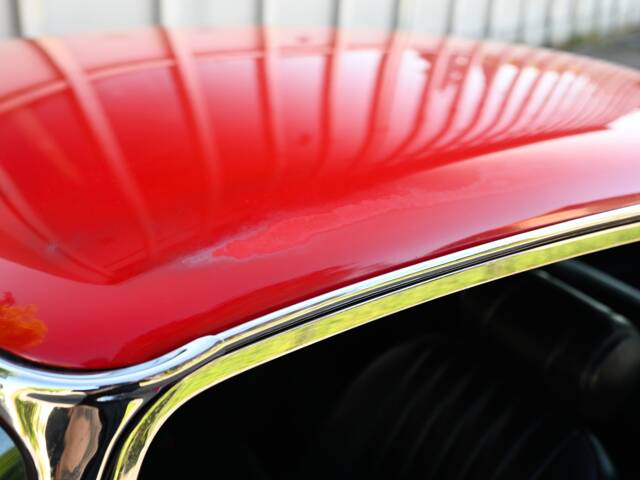 Jaguar E-Type V12 (2+2)