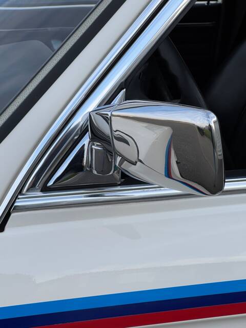 BMW 518
