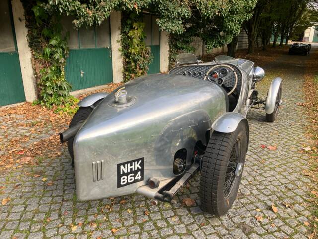 Austin 12