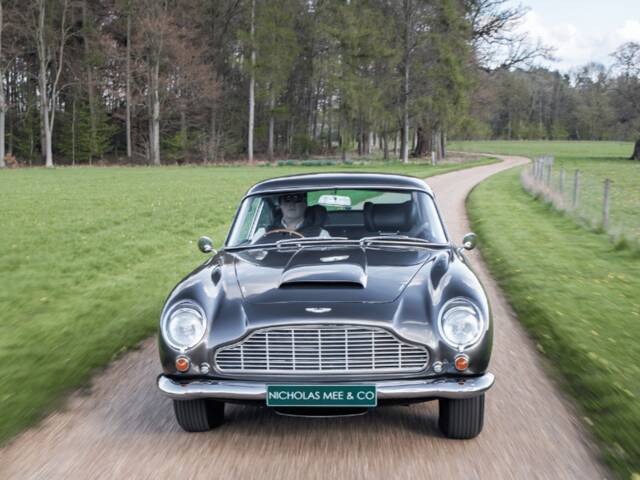 Imagen 1/12 de Aston Martin DB 5 (1965)