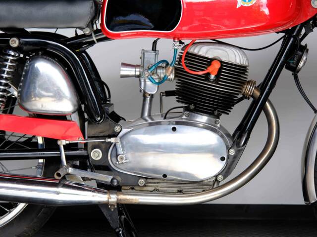 MV Agusta 125 GT
