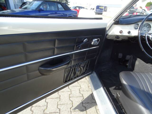 Volkswagen Karmann Ghia 1600