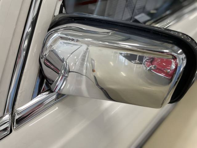 Mercedes-Benz 280 S