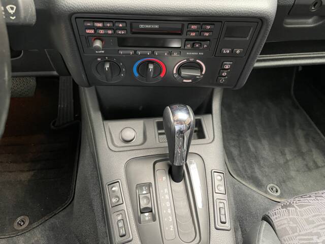 BMW 323ti Compact