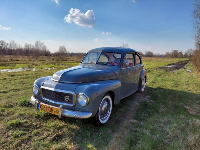 Image 1/9 de Volvo PV 444 (1954)