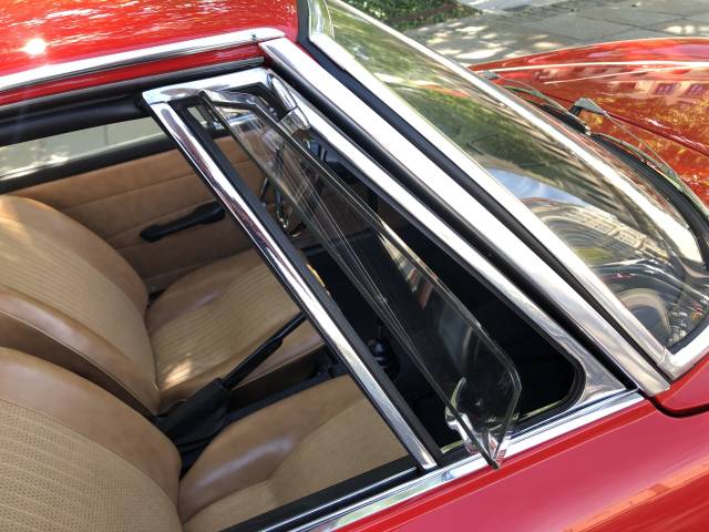 Glas 1300
