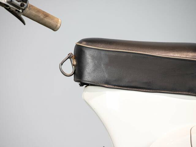 Piaggio Vespa 125 Primavera