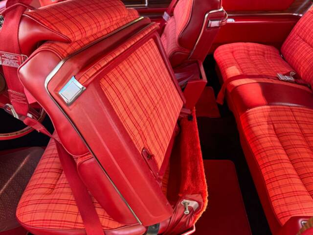 Cadillac Coupe DeVille
