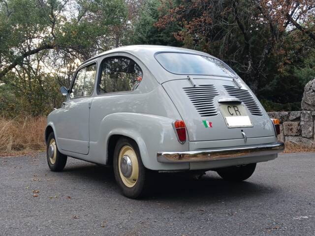 FIAT 600