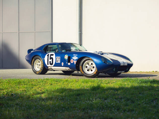 Imagen 1/15 de Shelby Daytona Cobra Coupe (1964)