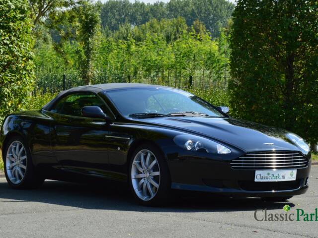Aston Martin DB 9 Volante